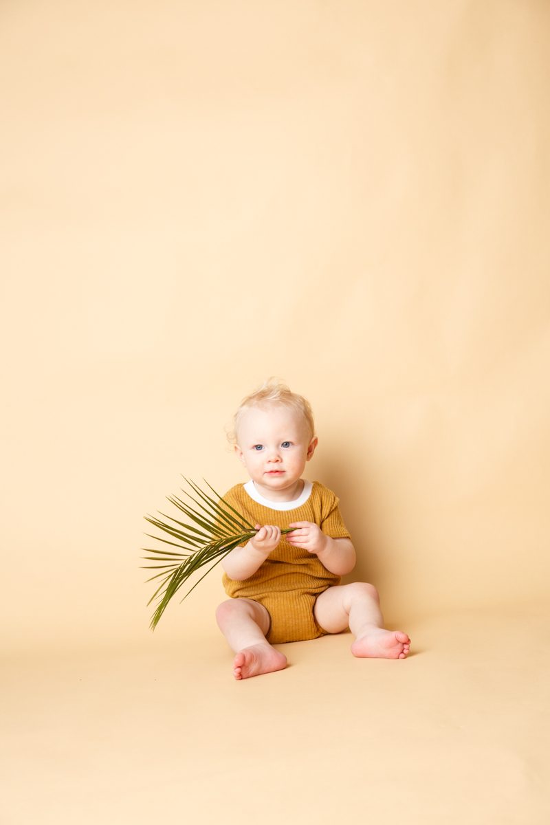 Mustard tee mustard-tee