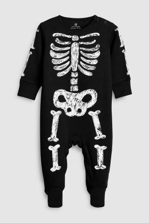 skeleton-sleepsuit