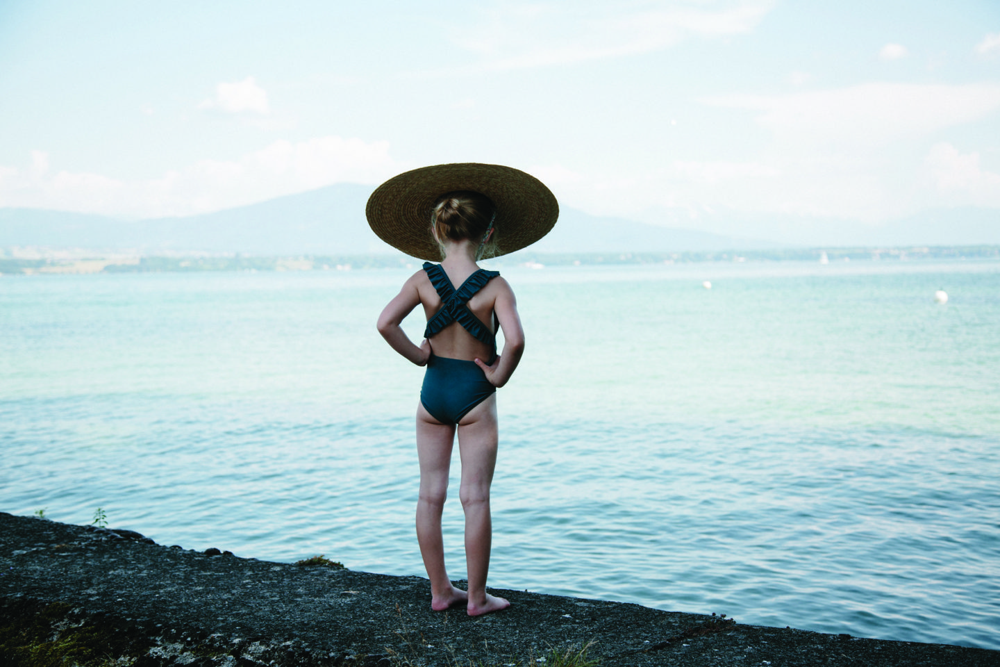 kids-swimsuit