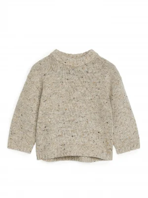 kids knitted jumper