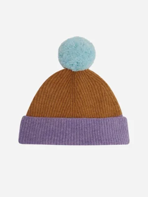 knitted bobble hat