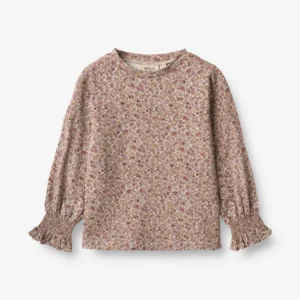 floral t-shirt
