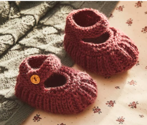 knit baby booties