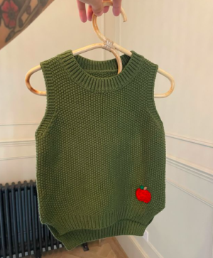 kids knitted vest