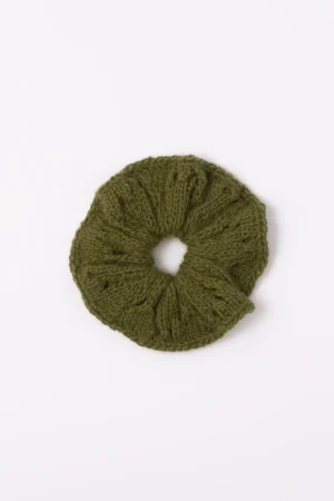green knit scrunchie