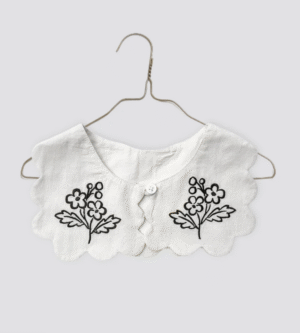scallop embroidered collar