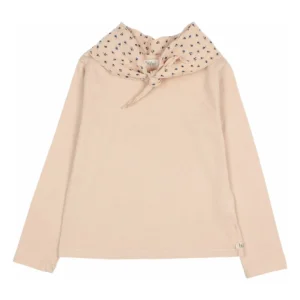 peach t-shirt with scarf