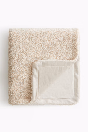 beige fleece blanket