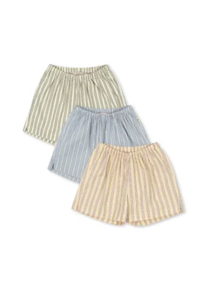 striped shorts